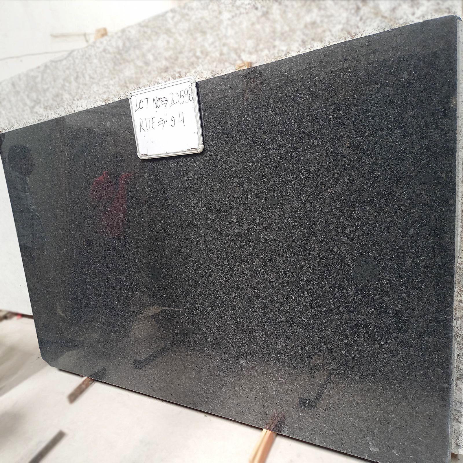 Black galaxy granite gangsaw slab