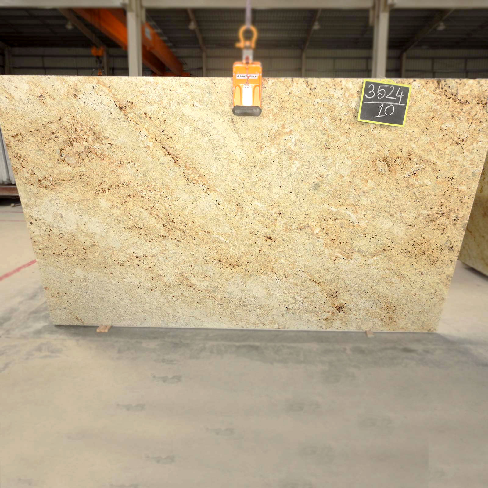 Colonial gold granite gangsaw slab