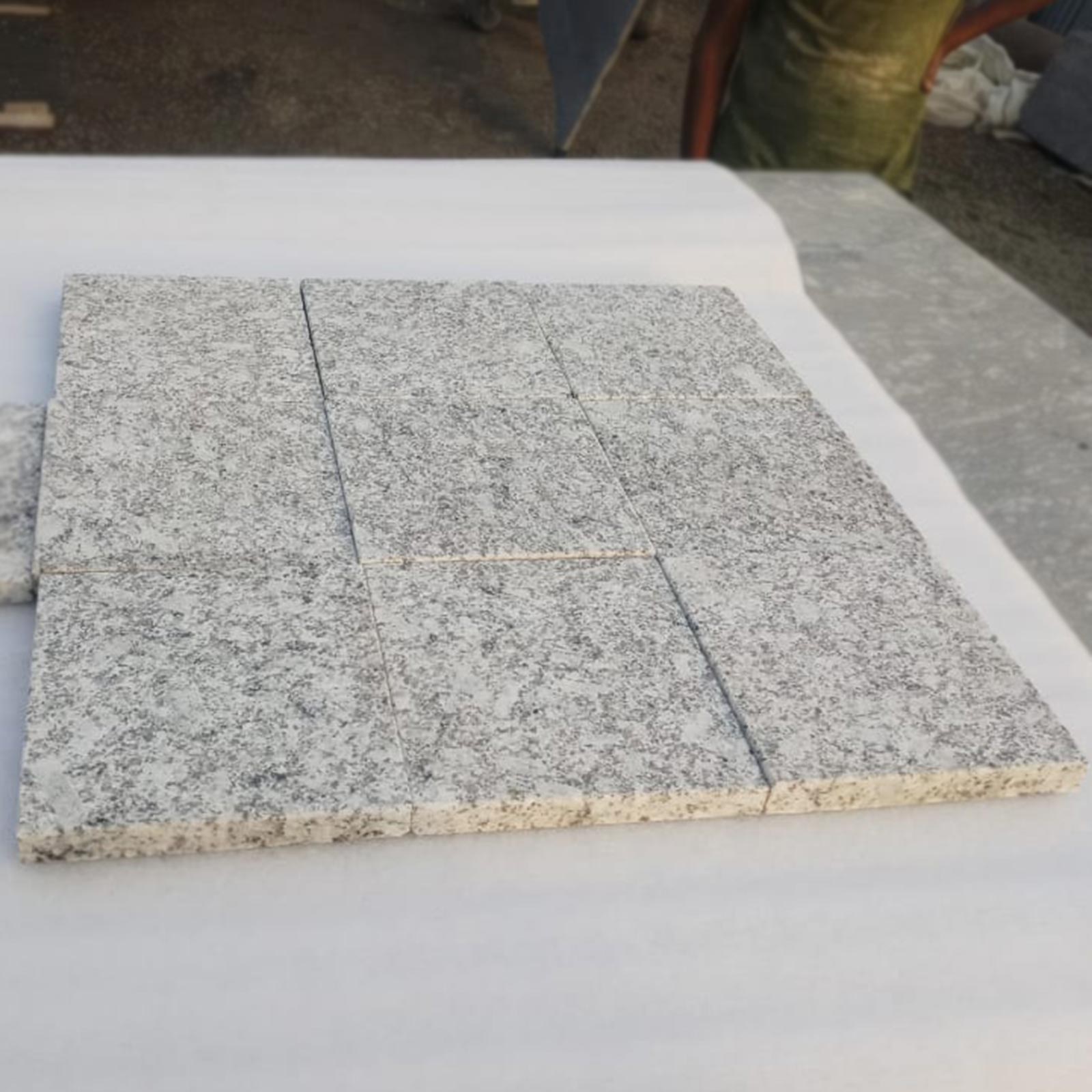 S white granite tiles