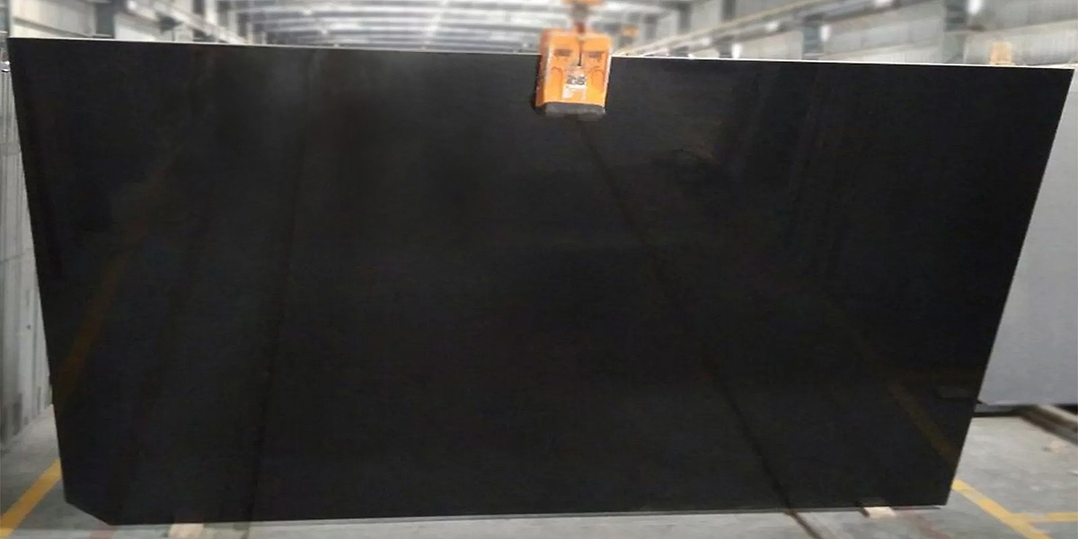 Black premium granite gangsaw slab