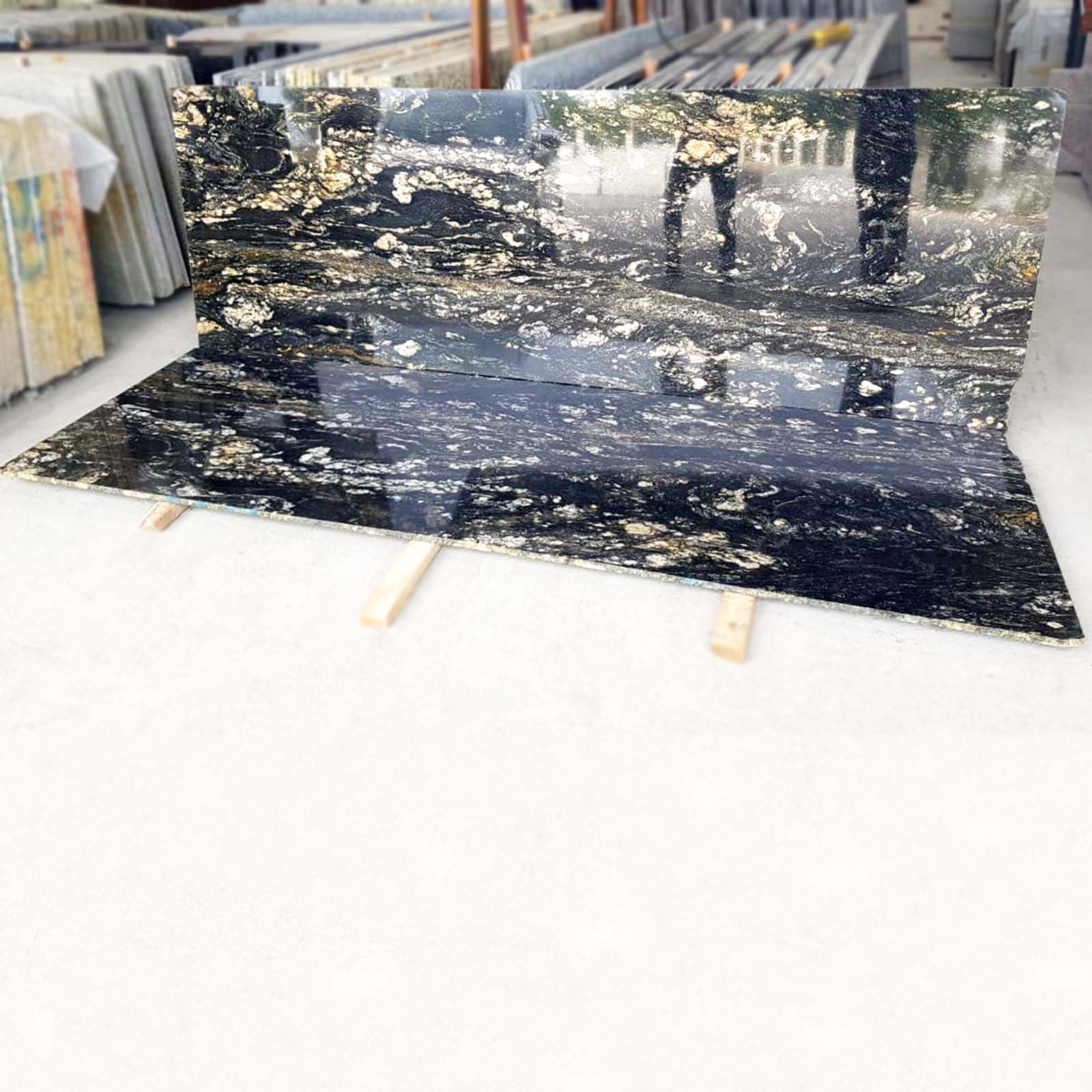 Titanium gold granite cutterslab