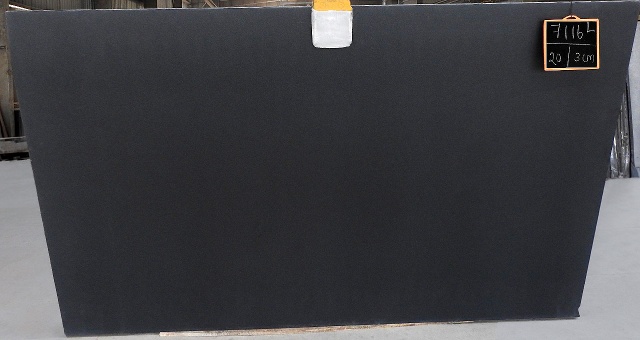 ABS 3 cm black polished