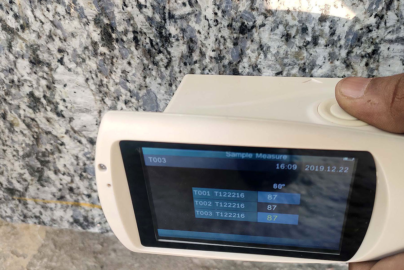 Polish checking using glossy meter