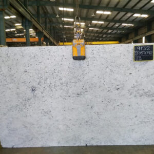 Colonial White Granite Gangsaw Slabs Manufacturer & Exporter in India