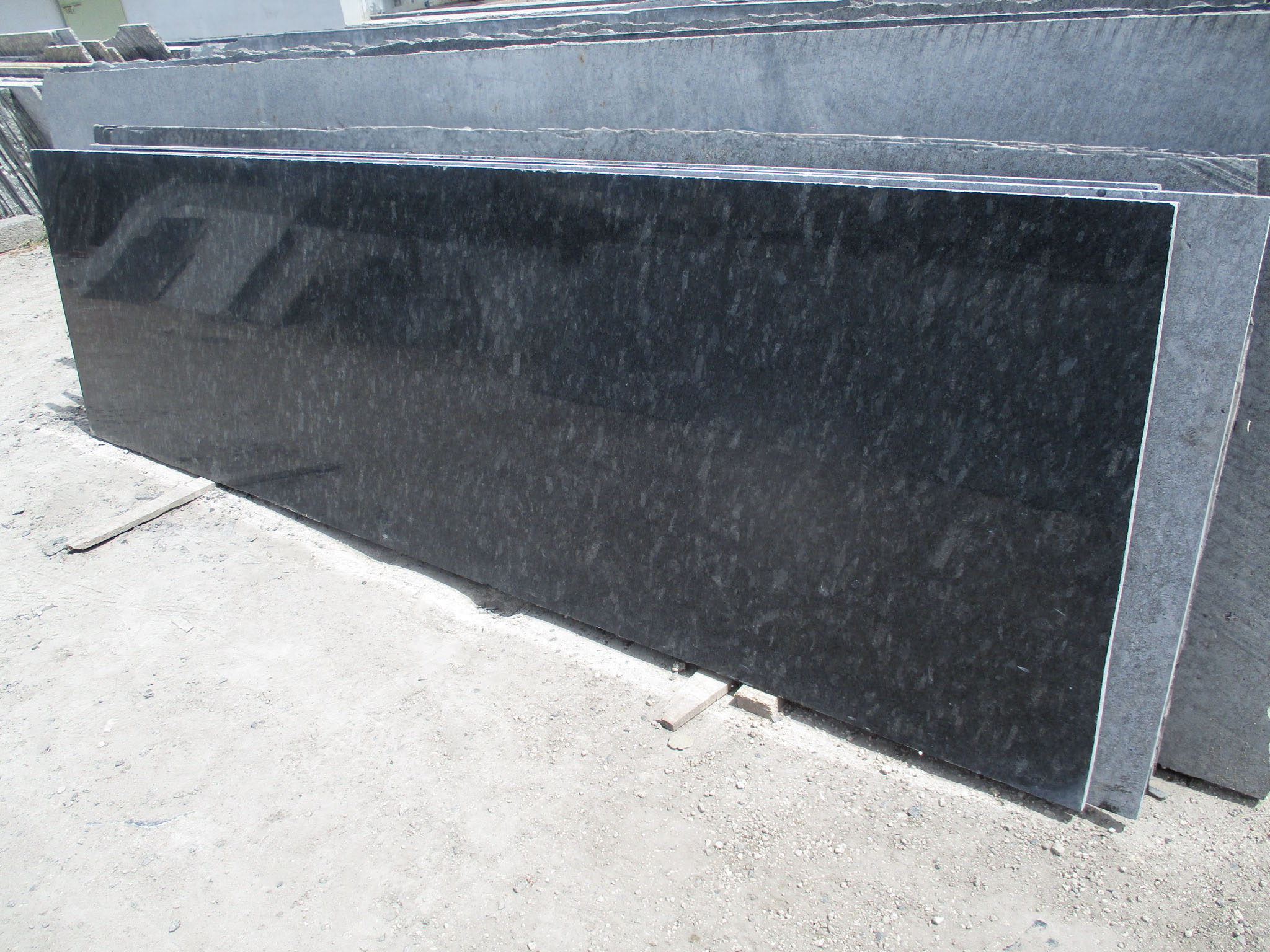 Steel grey granite cutter slabs