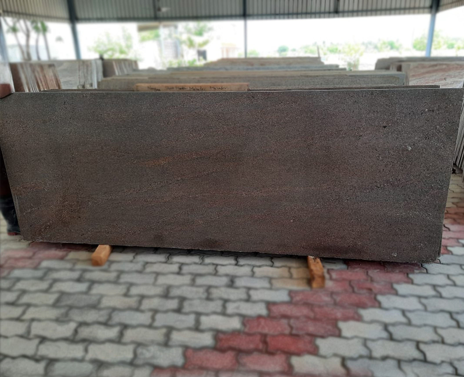 Sparkle brown granite cutterslab